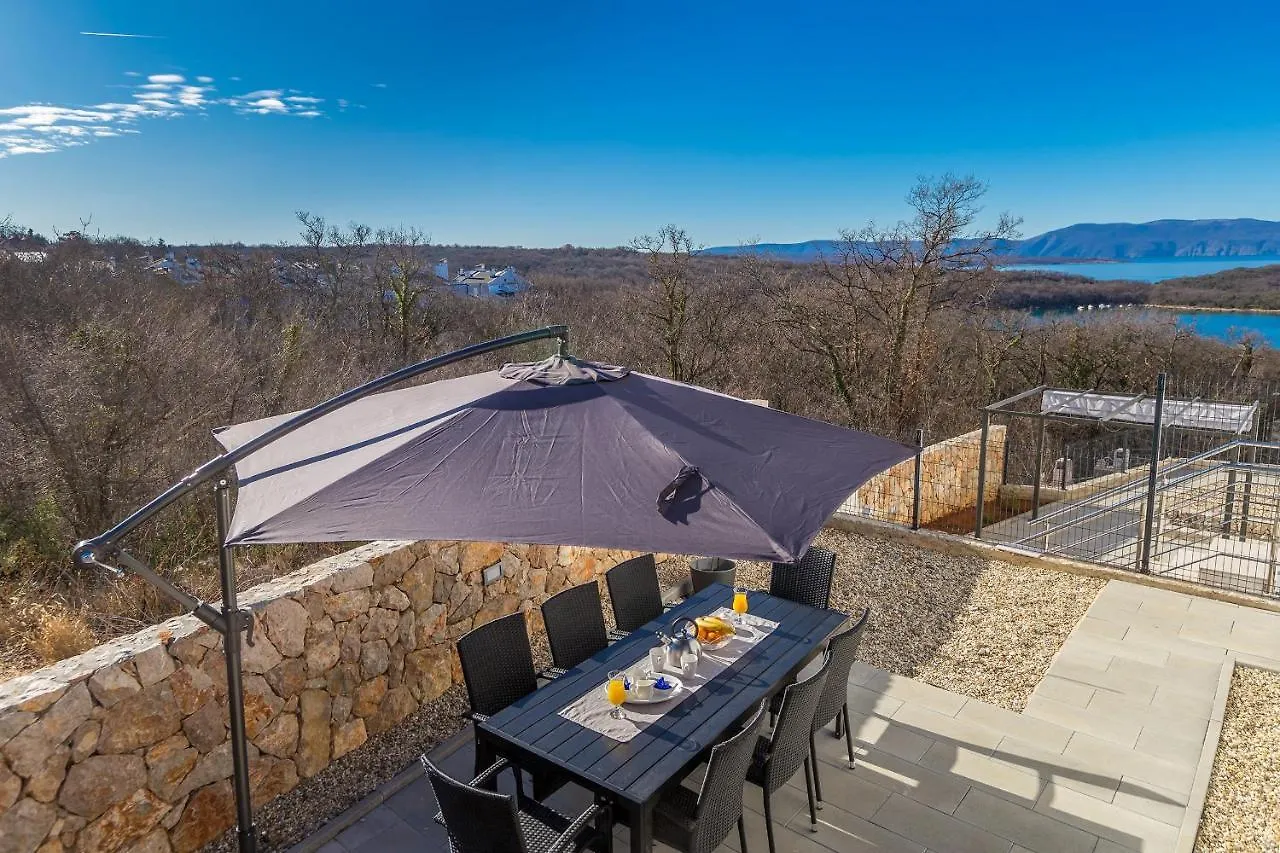 Apartments Solis Lacus Penthouse Njivice