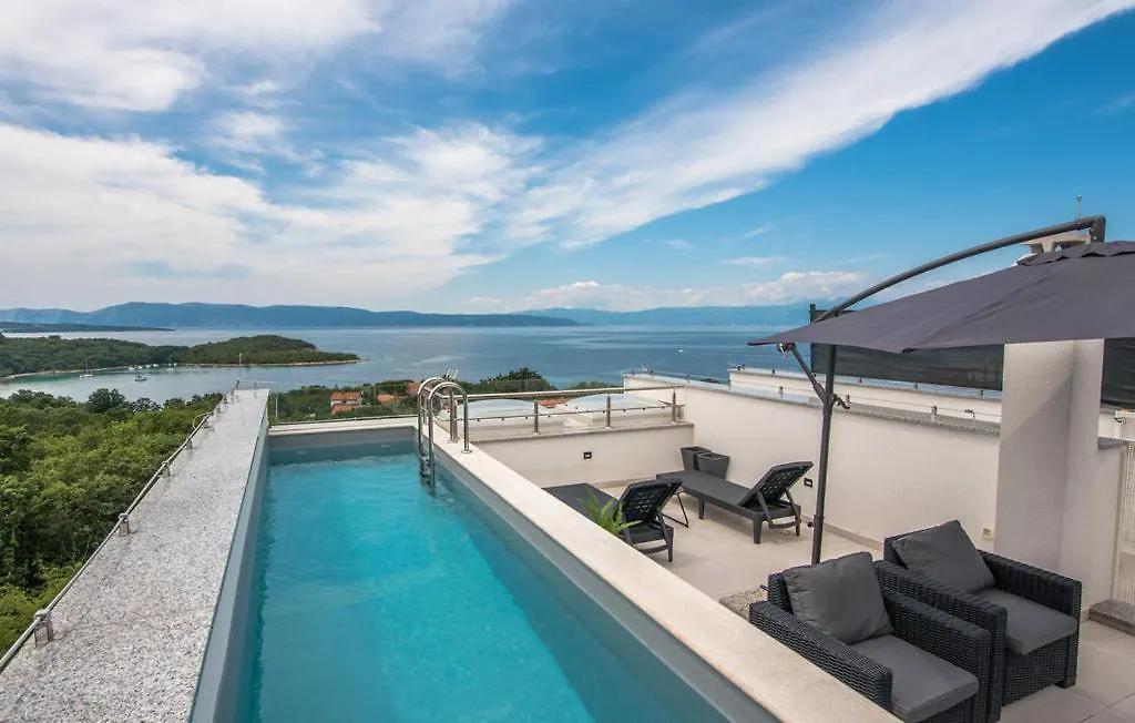 Apartments Solis Lacus Penthouse Njivice 0*,  Croatia